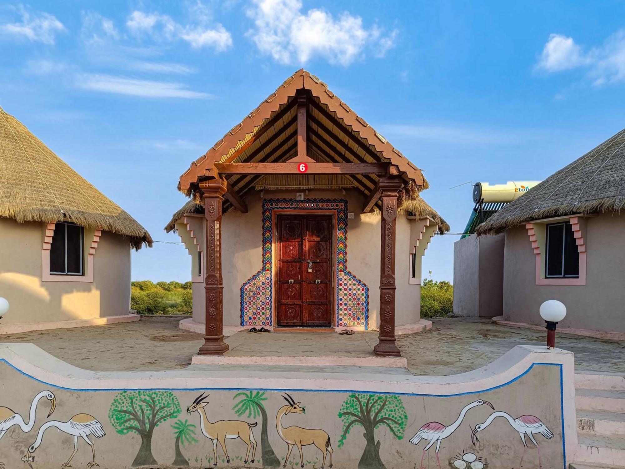 Dholavira Village Resort Buitenkant foto